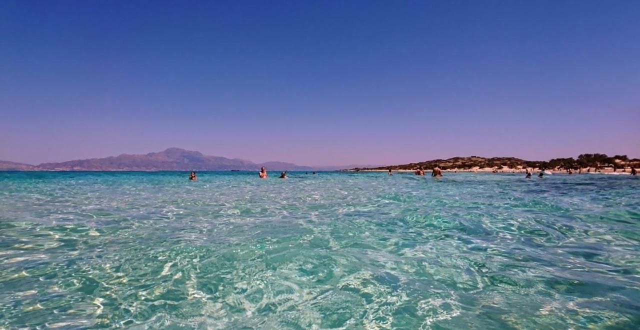 فيلا Splendid Sea View Mirsini  المظهر الخارجي الصورة